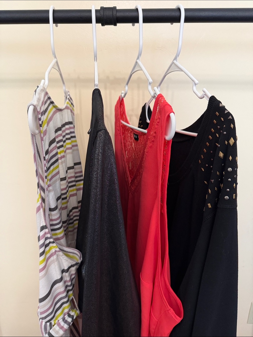 Lot of Torrid Tops Size 4 - Picture 2 of 16